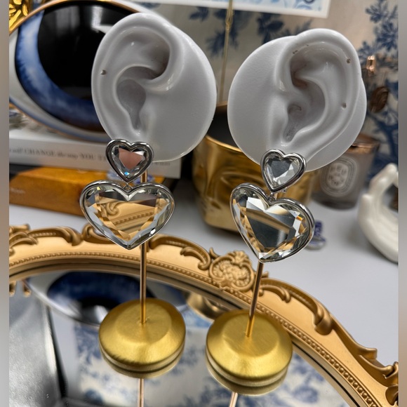 🆕 MARC JACOBS 🧿 NWOT Silver Crystal Double Heart Earrings - Picture 15 of 15